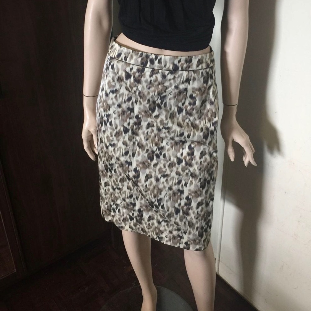 Marc Jacobs skirt size 4